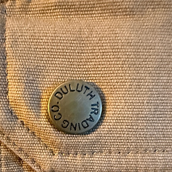 Duluth Trading Co Women’s Khaki Cargo Pants - Picture 5 of 5